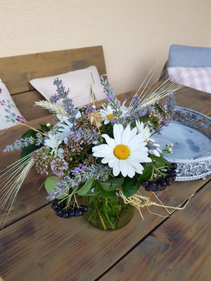 Ferienwohnung Kraichgaublick Angelbachtal Bagian luar foto